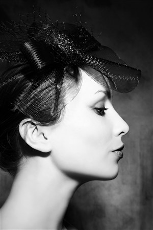 嫖妓系列之街头溜狗的外省少妇