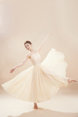 全身没知觉只能看着自己被强奸