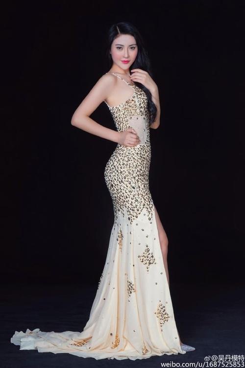 想吃你的两颗小葡萄