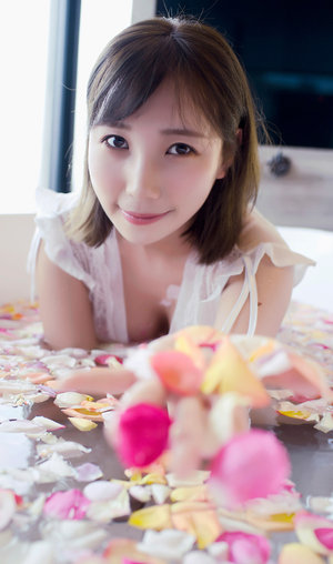 天天5g探花忘忧草