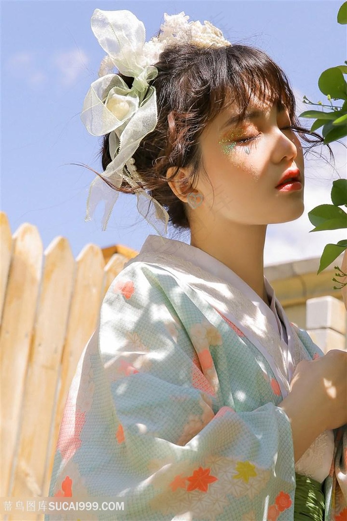 亚洲少妇一区二区三区