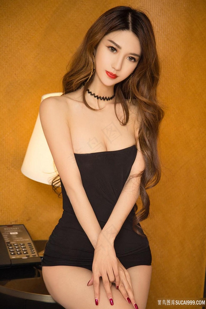 漂亮人妻洗澡被公强啪啪