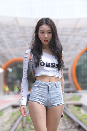 韩国3级片女友的母亲