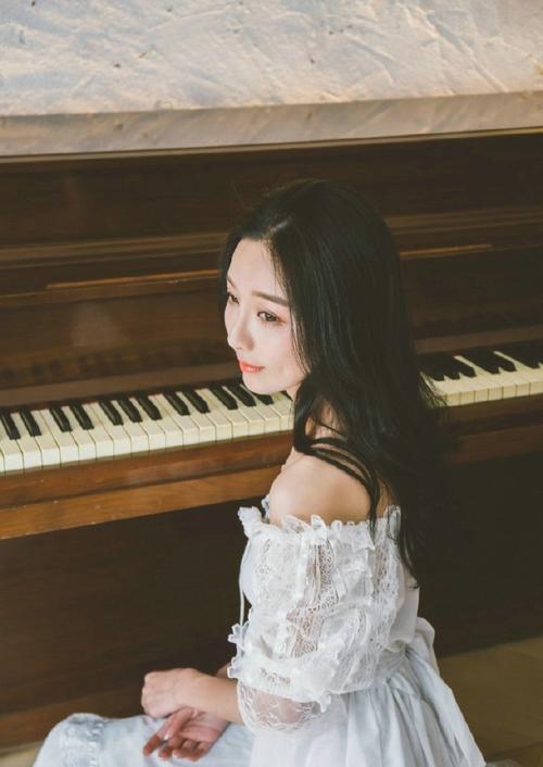 one一个致敬韩寒污版下载