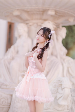 粉红理论泰剧原著小说