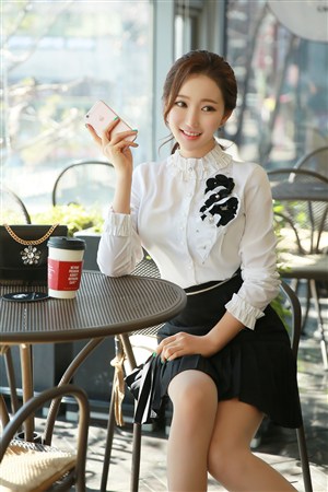 女人成午夜大片7777在线