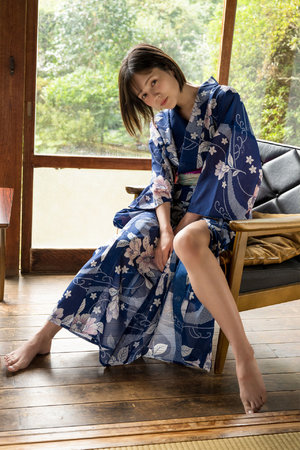 日本亚洲色大成网站WWW